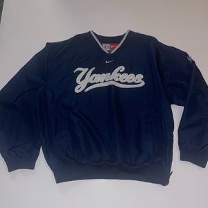 Nike Yankees Throwback